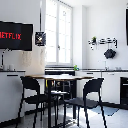 Il Galeone Hideout Dove Il Mare Incontra La Citta דירה ג'נובה